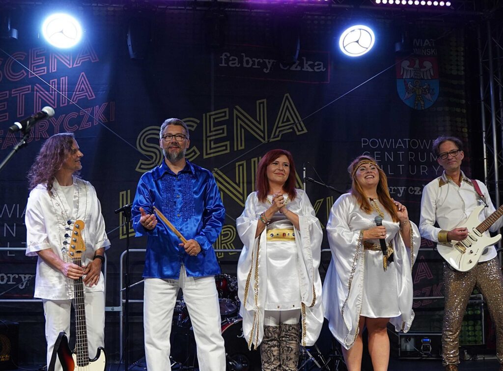 KONCERT ABBA COVER TRIBUTE LIVE BAND